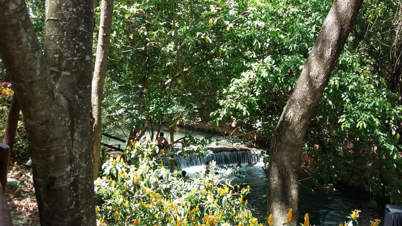 Aguas Da Serra Com Acesso Ao Rio E Vista Pra Serra Rio Quente Buitenkant foto